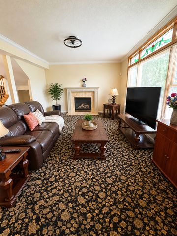 3501 Daylily Avenue N, Brooklyn Park, MN 55443