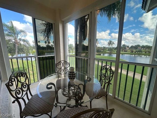 9250 Bayberry BEND 202, Fort Myers, FL 33908