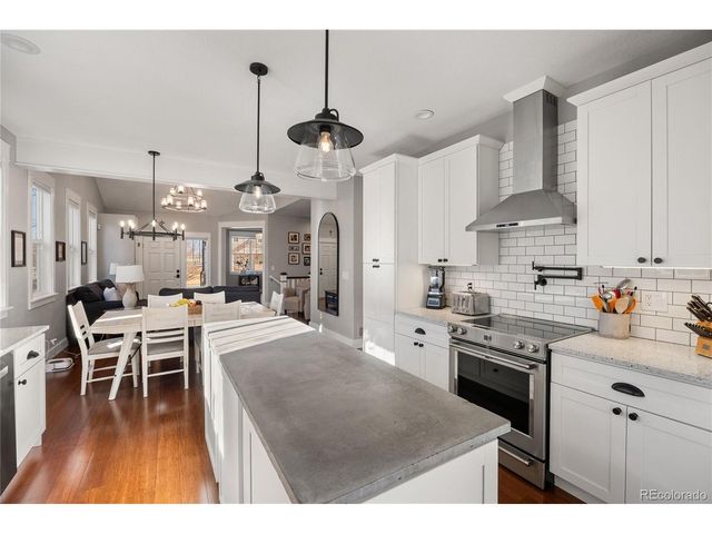 23431 E Portland Way, Aurora, CO 80016