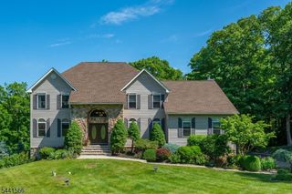 11 Stoneridge Ct, Rockaway Twp., NJ 07866
