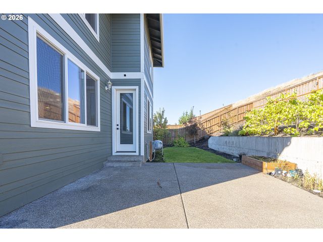 2837 Nw MT ASHLAND Ln, Mc Minnville, OR 97128