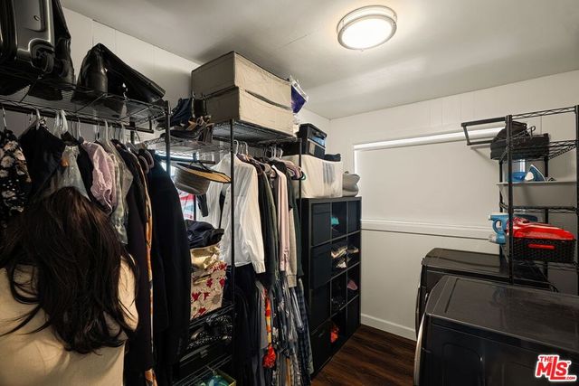 5053 Enfield Avenue, Los Angeles, CA 91316