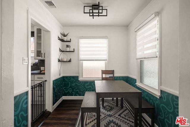 5053 Enfield Avenue, Los Angeles, CA 91316