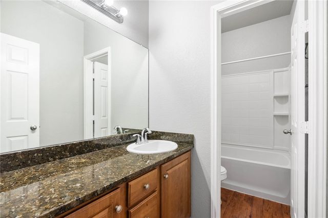 6025 Natchez Dr, Corpus Christi, TX 78414