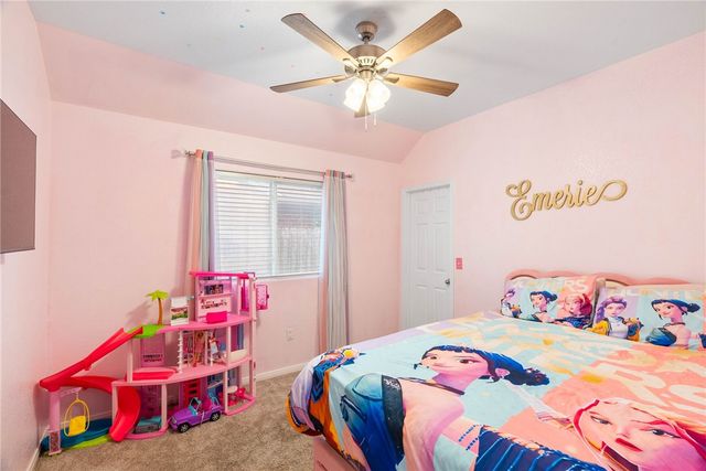6025 Natchez Dr, Corpus Christi, TX 78414