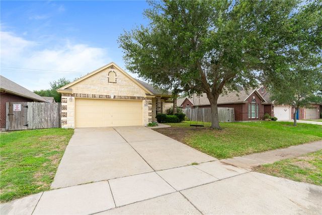 6025 Natchez Dr, Corpus Christi, TX 78414