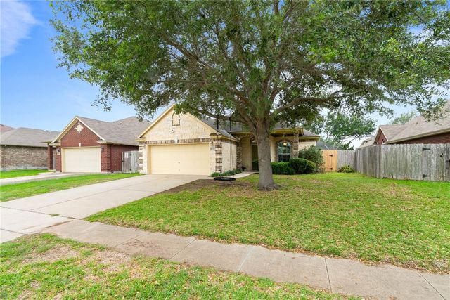 6025 Natchez Dr, Corpus Christi, TX 78414