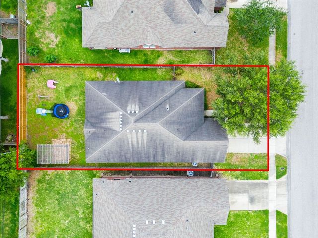6025 Natchez Dr, Corpus Christi, TX 78414