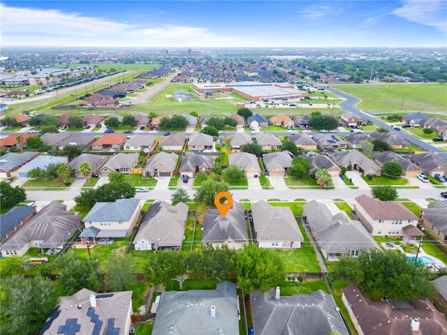 6025 Natchez Dr, Corpus Christi, TX 78414