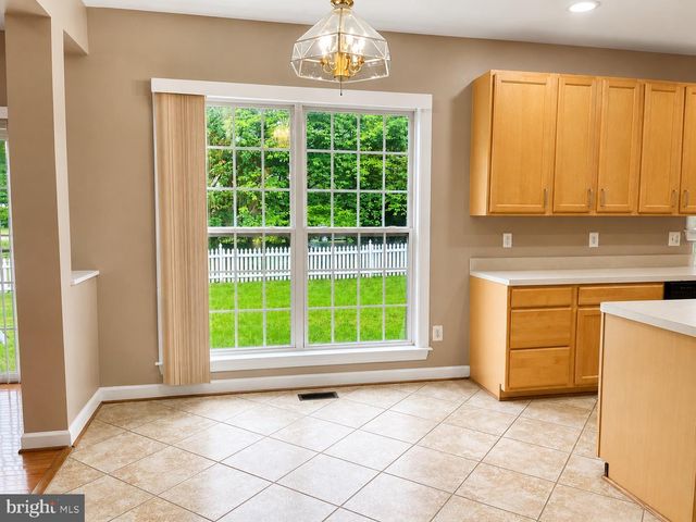 1603 CHICKASAW PL NE, Leesburg, VA 20176