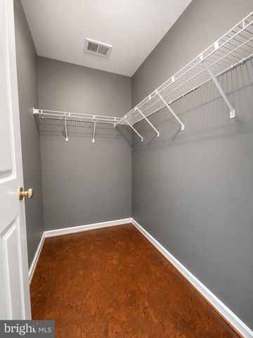 1603 CHICKASAW PL NE, Leesburg, VA 20176