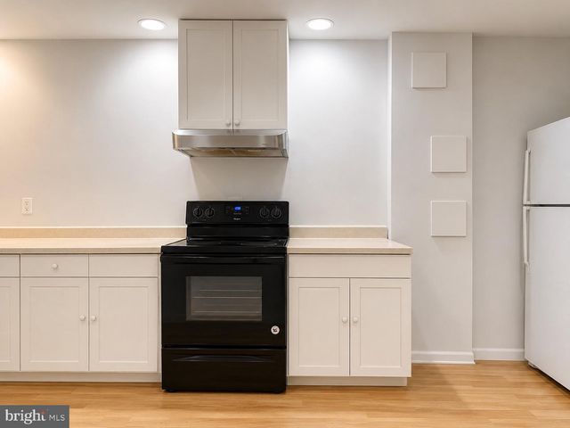 1603 CHICKASAW PL NE, Leesburg, VA 20176