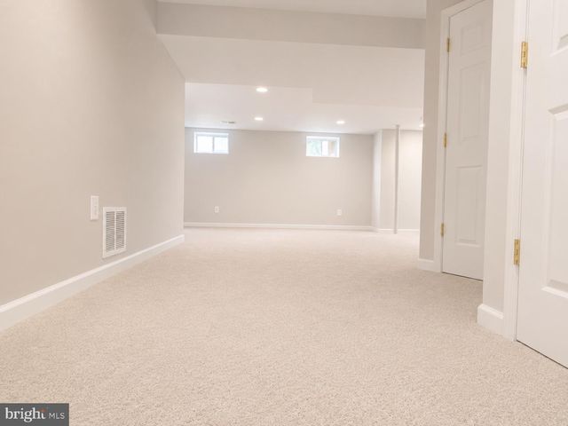 1603 CHICKASAW PL NE, Leesburg, VA 20176