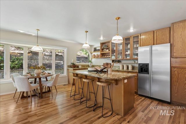 3925 S Sutton Way, Boise, ID 83706