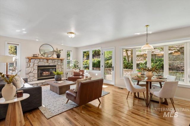 3925 S Sutton Way, Boise, ID 83706