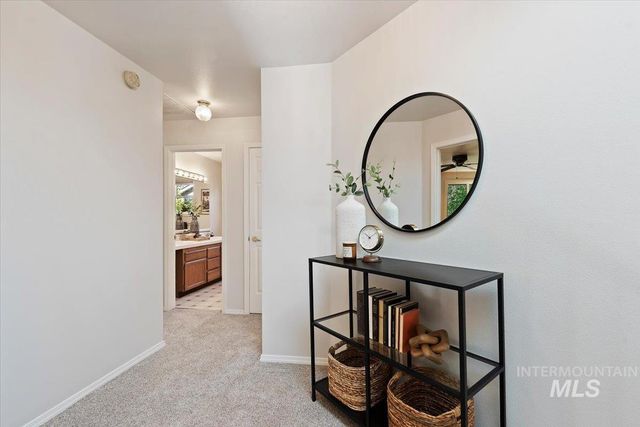 3925 S Sutton Way, Boise, ID 83706