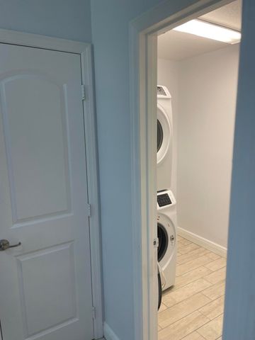 150 SW De Gouvea Terrace, Port St Lucie, FL 34984