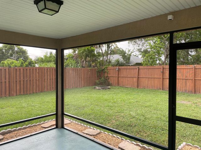 150 SW De Gouvea Terrace, Port St Lucie, FL 34984