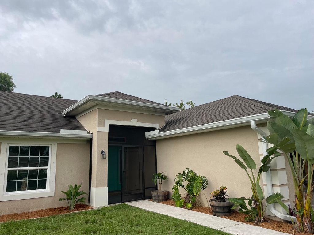 150 SW De Gouvea Terrace, Port St Lucie, FL 34984