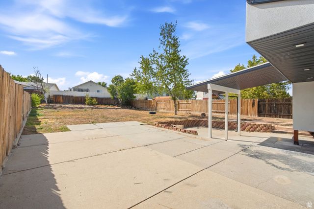 6016 S LODER DR, Kearns, UT 84118
