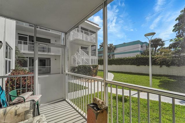 1439 S Ocean Boulevard 105, Lauderdale By The Sea, FL 33062