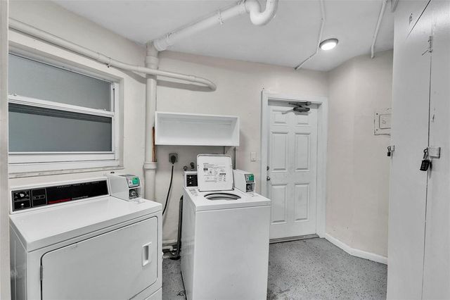 1439 S Ocean Boulevard 105, Lauderdale By The Sea, FL 33062