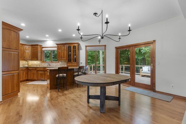 1036 COPRINUS COURT, Green Bay, WI 54313