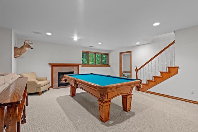 1036 COPRINUS COURT, Green Bay, WI 54313