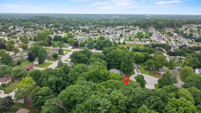 1036 COPRINUS COURT, Green Bay, WI 54313
