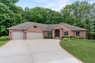 1036 COPRINUS COURT, Green Bay, WI 54313
