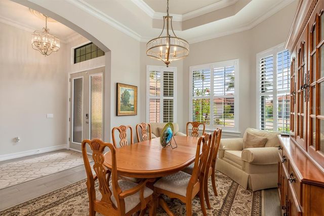 553 MARAVIYA BOULEVARD, Nokomis, FL 34275