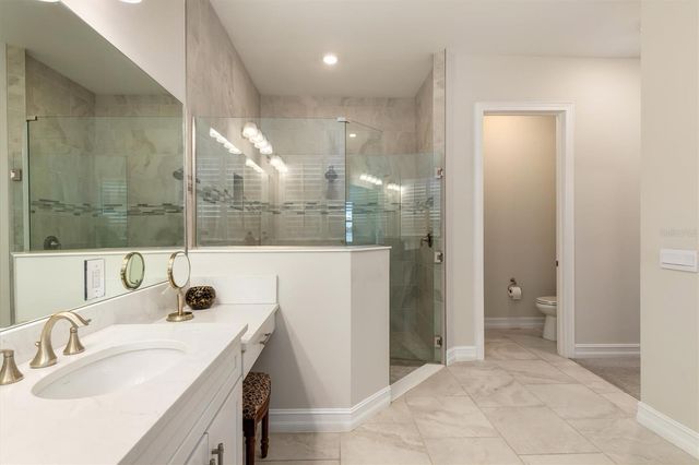 553 MARAVIYA BOULEVARD, Nokomis, FL 34275
