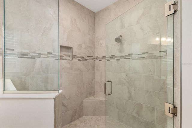 553 MARAVIYA BOULEVARD, Nokomis, FL 34275