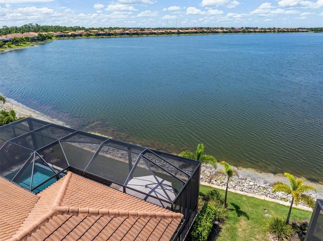 553 MARAVIYA BOULEVARD, Nokomis, FL 34275