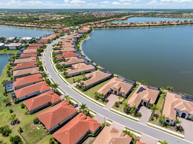 553 MARAVIYA BOULEVARD, Nokomis, FL 34275