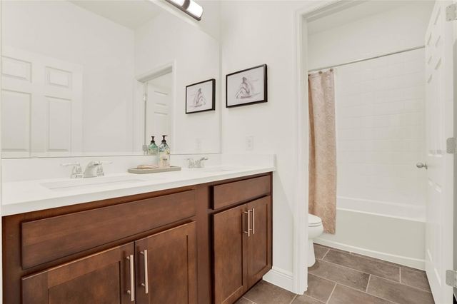 7193 DILLY LAKE AVENUE, Groveland, FL 34736