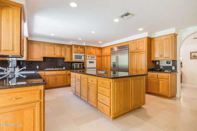 2099 Ralley Court, Thousand Oaks, CA 91362