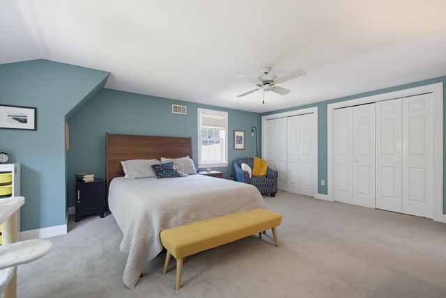 2 Coach Road, Exeter, NH 03833