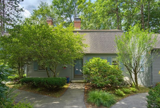 2 Coach Road, Exeter, NH 03833