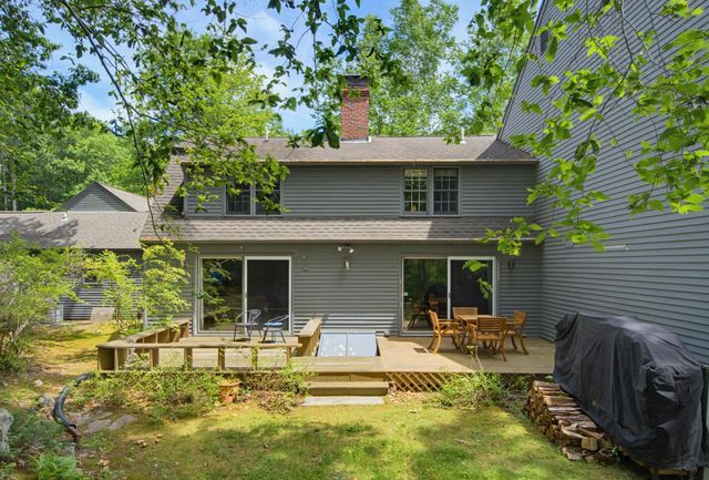 2 Coach Road, Exeter, NH 03833