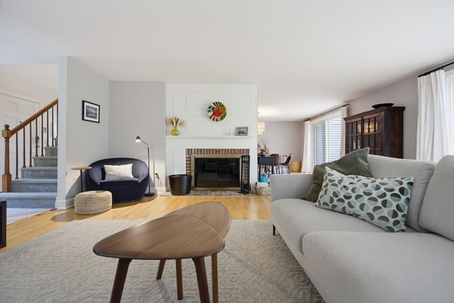 2 Coach Road, Exeter, NH 03833