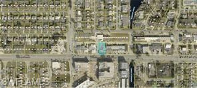 429 Cape Coral PKWY E, Cape Coral, FL 33904