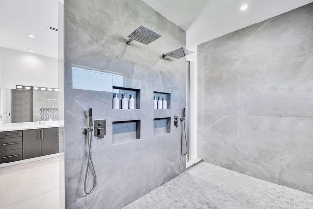 11201 SW 3rd Street, Plantation, FL 33325