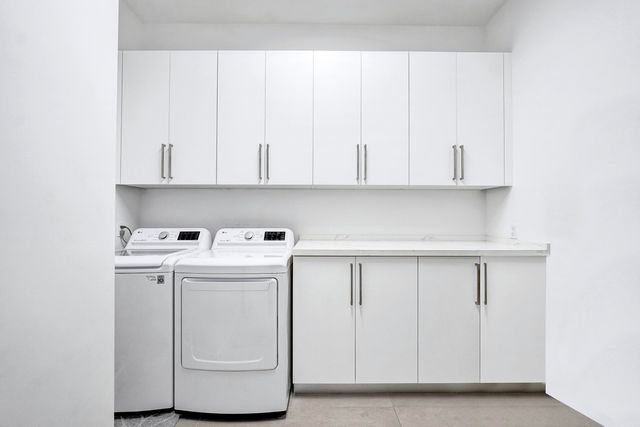 11201 SW 3rd Street, Plantation, FL 33325