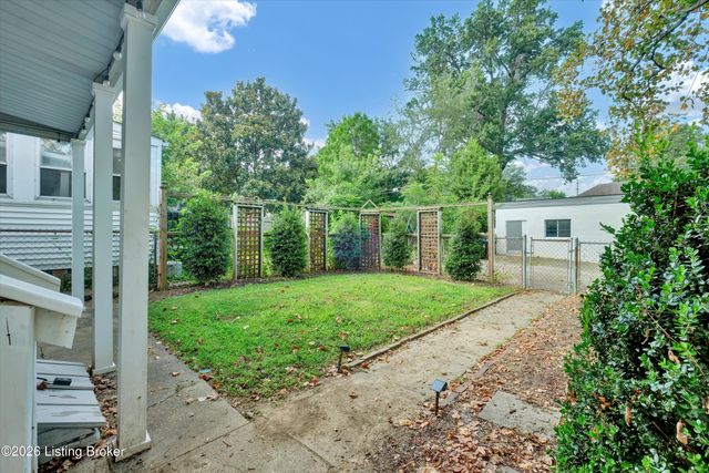 1100 Goss Ave, Louisville, KY 40217