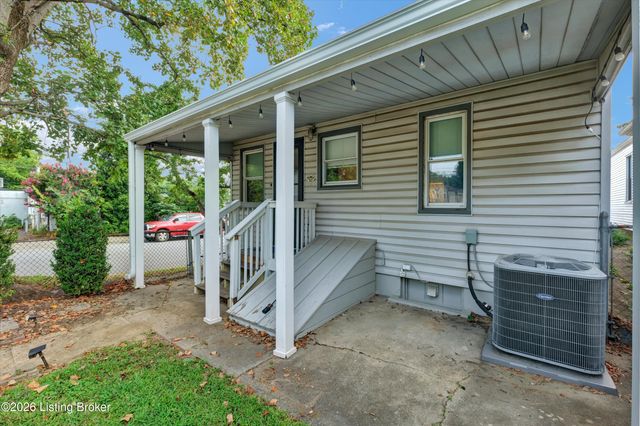 1100 Goss Ave, Louisville, KY 40217