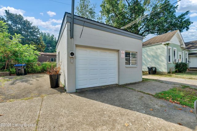1100 Goss Ave, Louisville, KY 40217