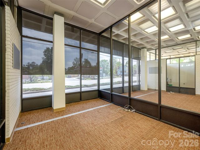 1375 Patton Avenue, Asheville, NC 28806
