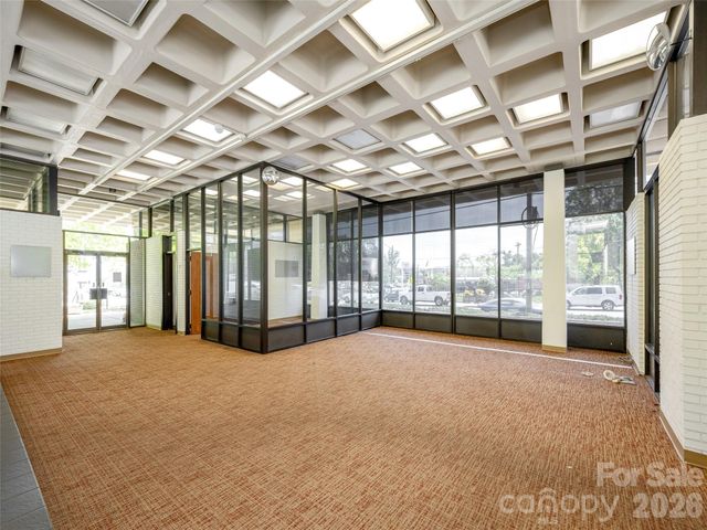 1375 Patton Avenue, Asheville, NC 28806
