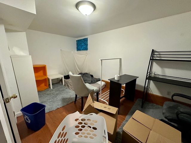 30 Linden St 30, Boston, MA 02134